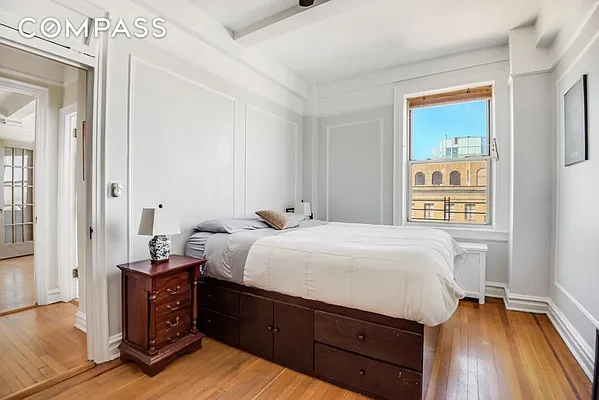 Sold by Compass | media 4