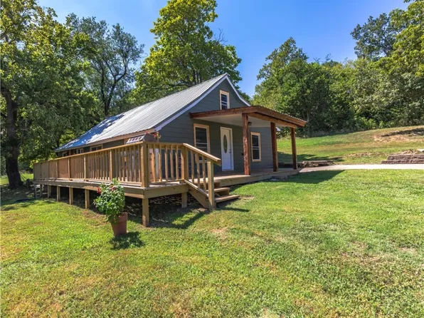 13823 Kettle Springs Rd, Prairie Grove, AR 72753