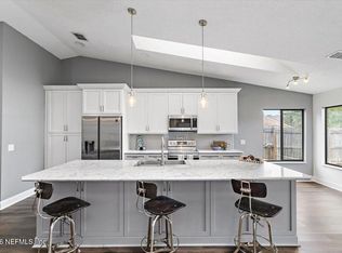 8013 WEATHER VANE Drive, Jacksonville, FL 32244