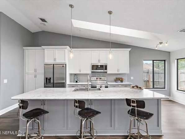 8013 WEATHER VANE Drive, Jacksonville, FL 32244