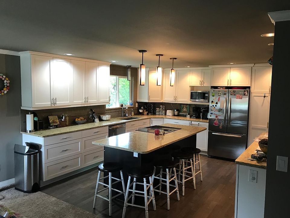 2nd image of 6903 Bristol Way
