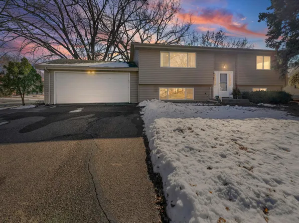 8401 50th Ave N, New Hope, MN 55428