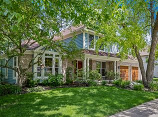 1335 Challenge Dr, Batavia, IL 60510