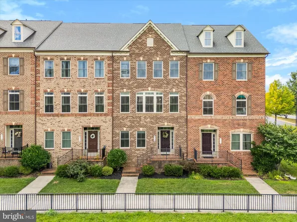 9114 Kenway Ln, Frederick, MD 21704