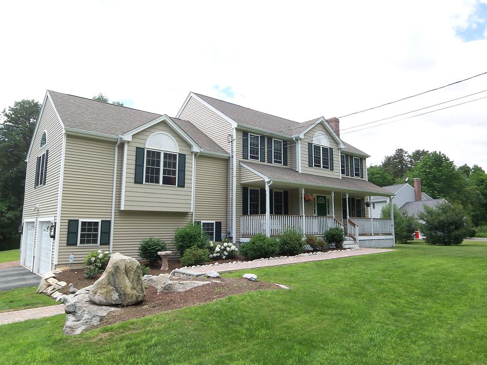 679 Blackstone St, Uxbridge, MA 01569 Zillow