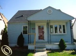 2126 Thomas St, Lincoln Park, MI 48146