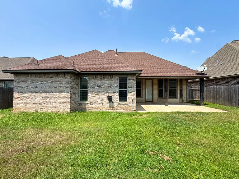 922 Antler Dr — Photo 13