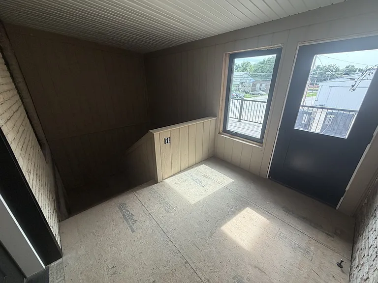 317 N 2nd St #1 — Photo 9