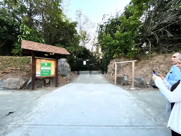 124 Hopkins Avenue image 18 of 27