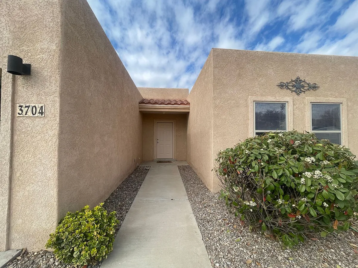 Building Photo - 3704 Chromite Ct