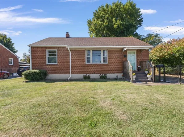 4908 Rutgers St NW, Roanoke, VA 24012