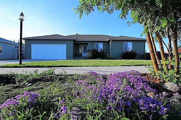 1st image of 2803 Donna Ave
