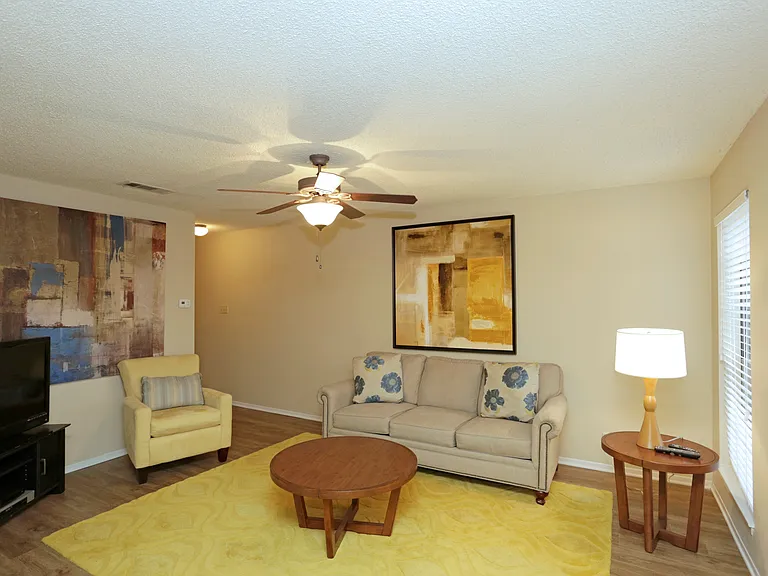 Chappell Hill Apartments — Photo 49