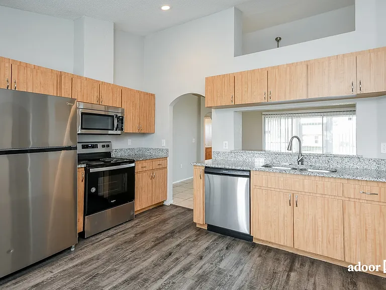 823 Terranova Rd — Photo 3