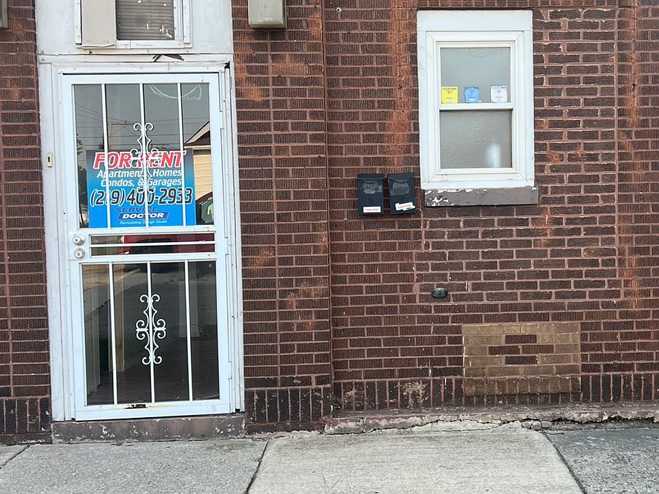 1st image of 3801 Catalpa St #1F