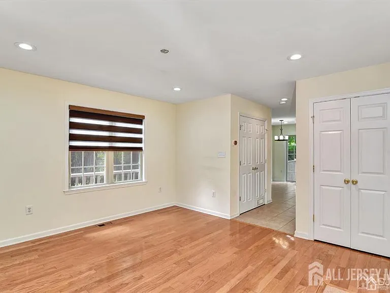 248 River Rd — Photo 16