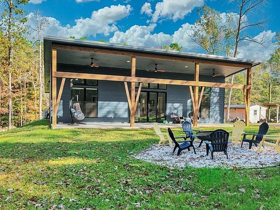 4th image of 1185 County Road 4921