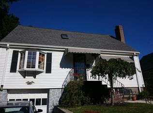 5 Tarleton Rd, West Roxbury, MA 02132