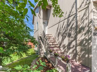 10438 Ridge Park Dr, Anchorage, AK 99507