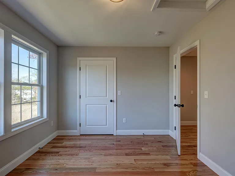 690 New Haven Ave — Photo 36