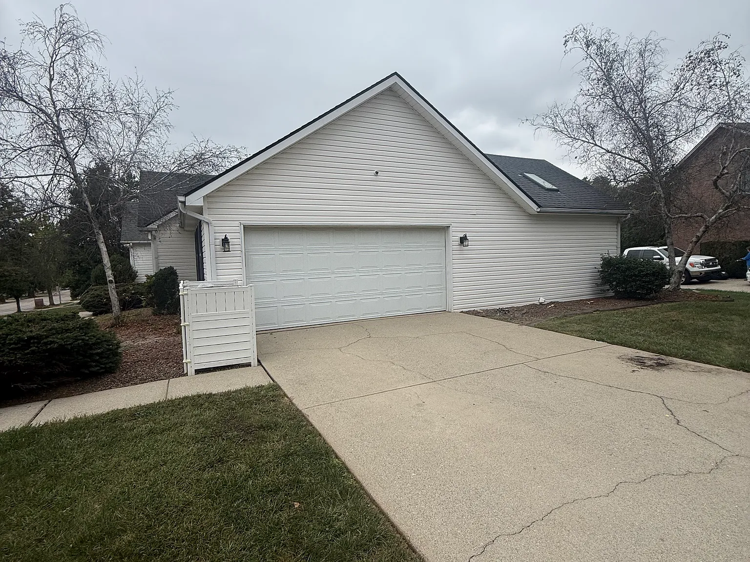 3 bed, 1548 sqft, $2,600 — Photo 2