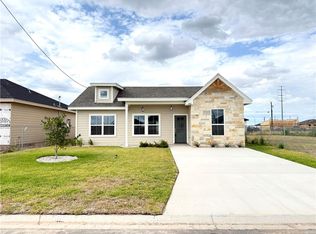 306 Merida Dr, Donna, TX 78537