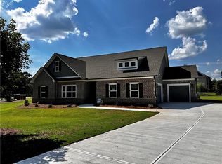 1200 White Columns Dr, Monroe, GA 30656