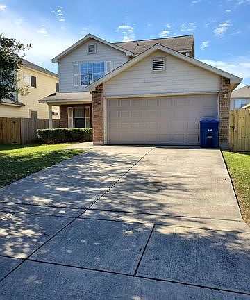 3rd image of 8802 Laguna Fls