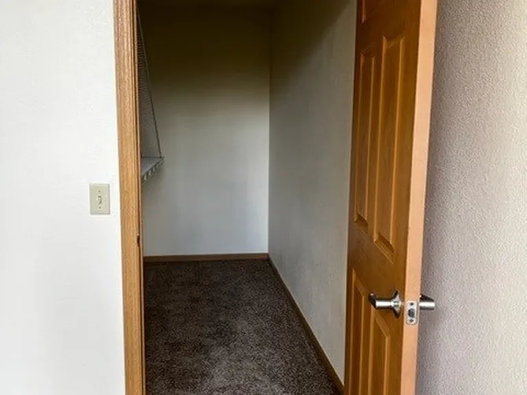 Madison Apartments — Photo 111
