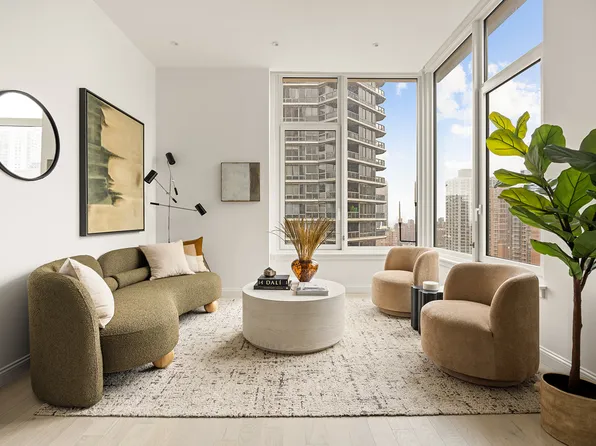 1026 3rd Avenue image 2 of 23