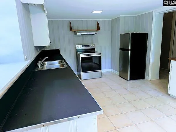 7227 Smithfield Rd #B — Photo 1