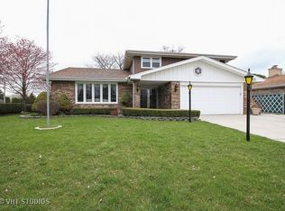 10 Ruggles Ct, Orland Park, IL 60467
