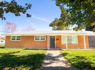 1009 13th St, La Grande, OR 97850