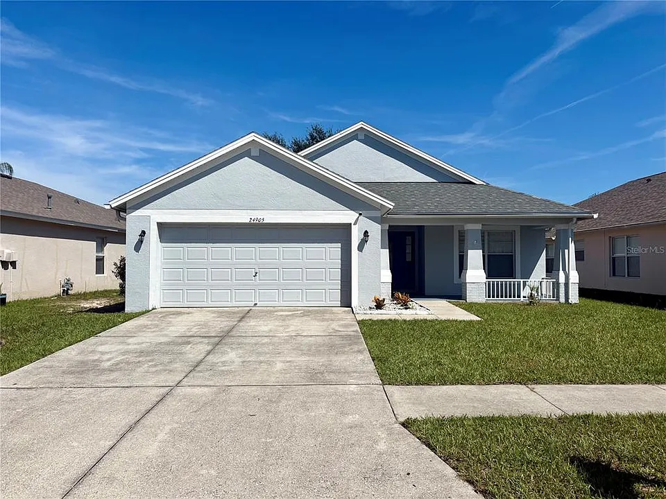24905 Siena Dr