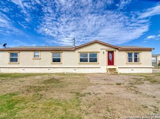 705 Howard Rd, Poteet, TX 78065