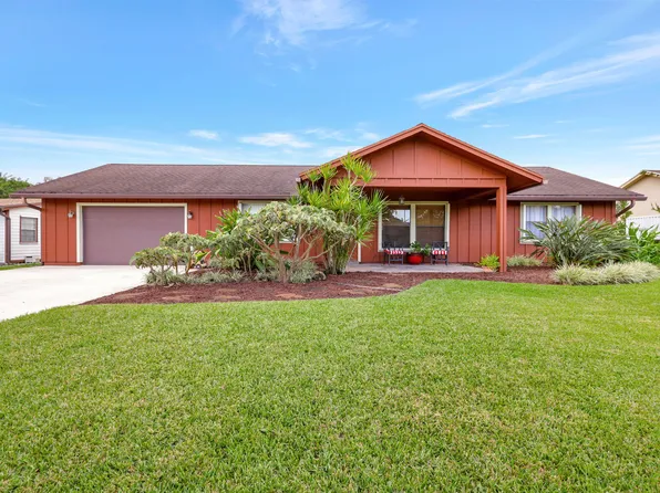 4940 Luwal Drive, Haverhill, FL 33415