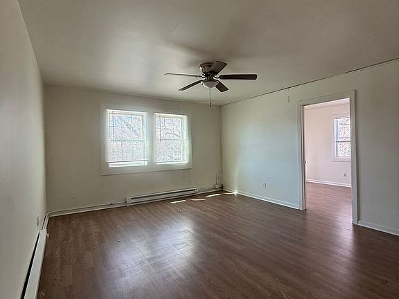 2nd image of 82 Fremont St #B2c4377da