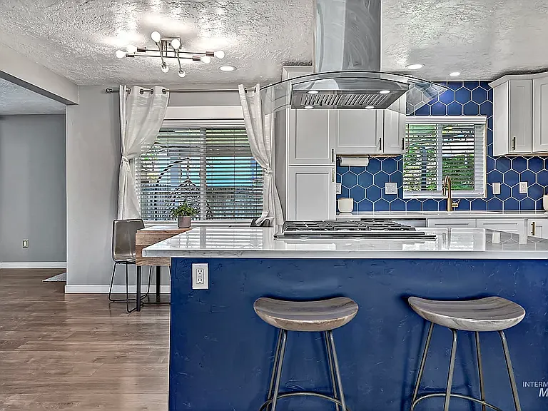 10818 W Marlinwood Dr — Photo 8