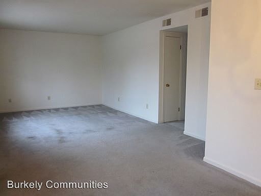 4th image of 815 S Chapman St APT B