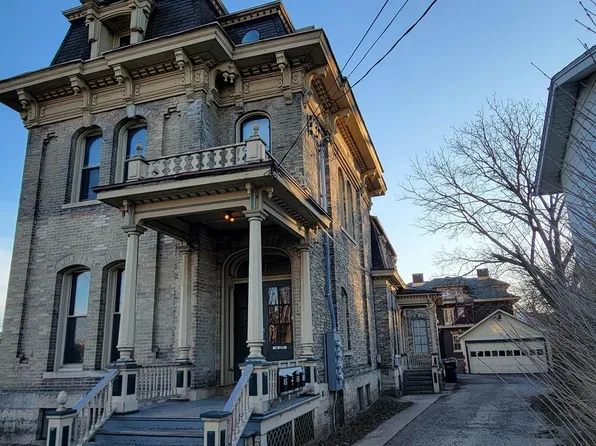 170 South Jackson Street, Janesville, WI 53548