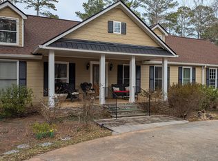 225 W Huntington Rd, Bogart, GA 30622