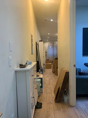 Rented by Carnegie Management Inc | media 8