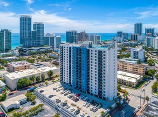 401 69th St APT 1502, Miami Beach, FL 33141