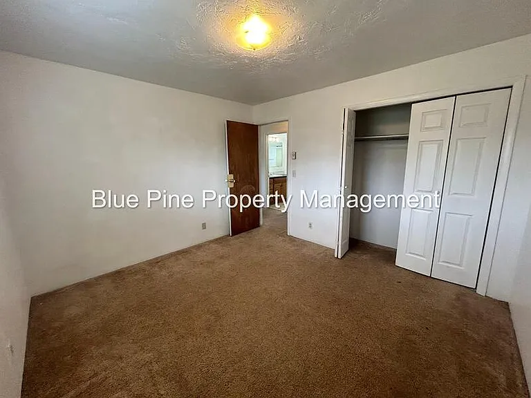 182 Adams St #2 — Photo 7