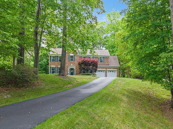 5th image of 4345 Little Falls Rd