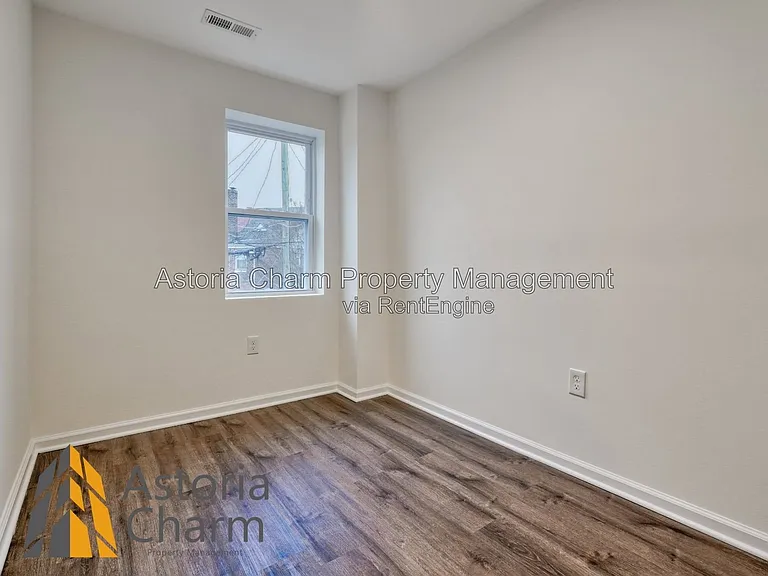 203 Chestnut St — Photo 17