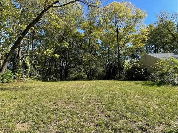 5717 Norton Ave, Kansas City, MO 64130