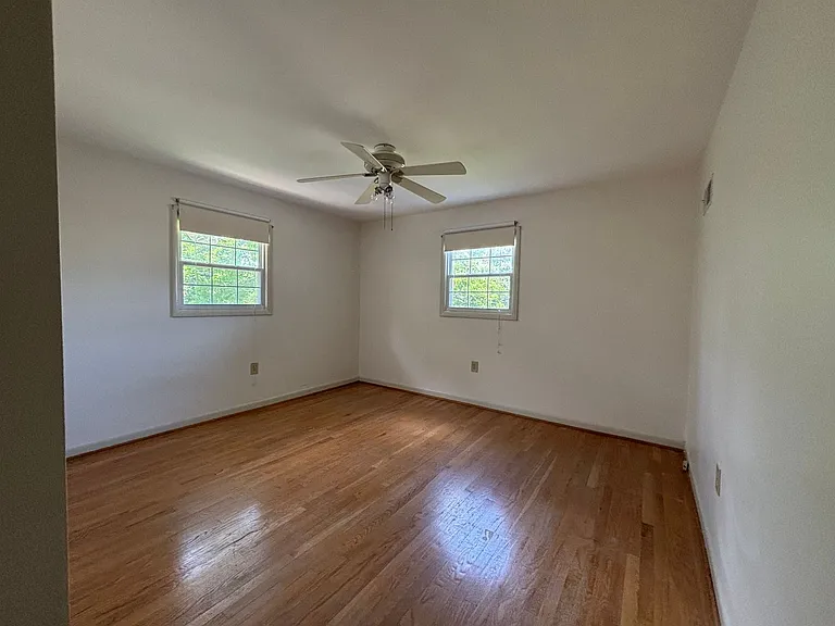 6519 Winnepeg Rd — Photo 8