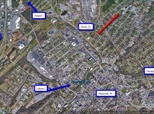 218 Badgett St, Alcoa, TN 37701