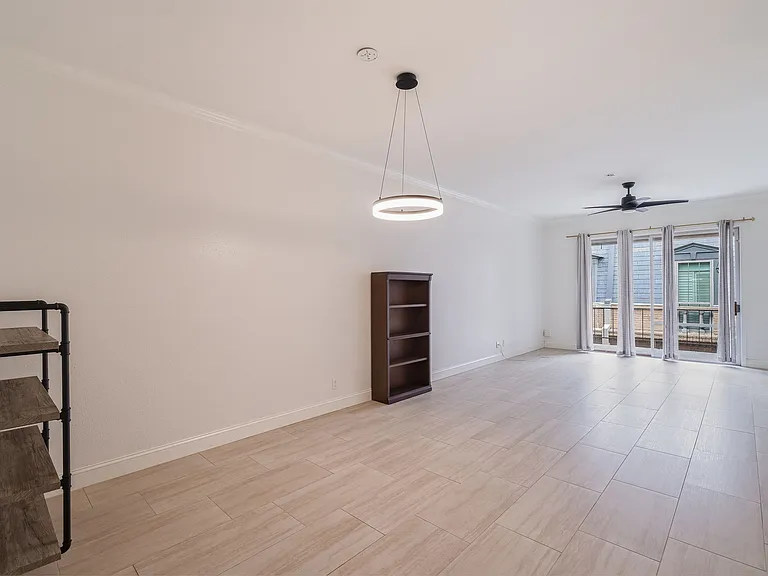7711 Broadway St #3B — Photo 24
